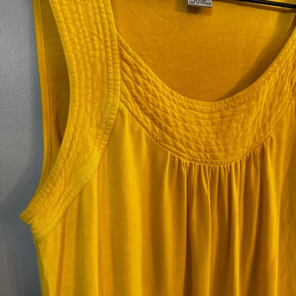 WD NY Lightweight Beachy Ombré Yellow Knee Length Dress Size Medium - Picture 4 of 5